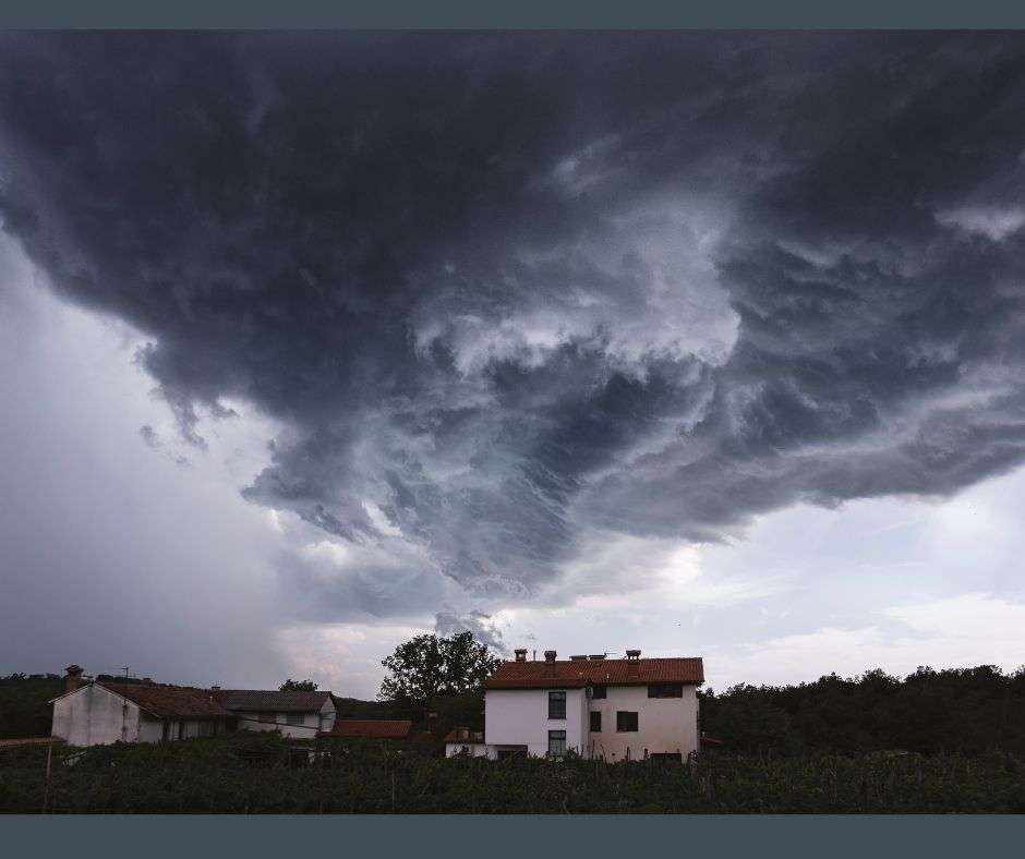 hurricane house weather